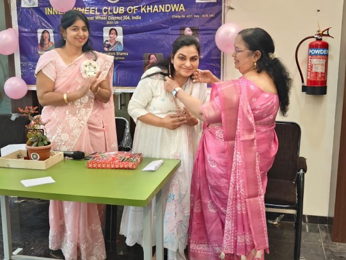 Best woman's day celebration places in Khandwa